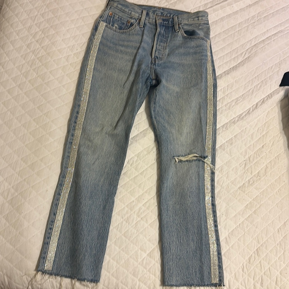 Levi Sparkly Straight Leg Jeans - size 26 - Light Wash Denim